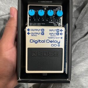 BOSS Digital Delay DD-8 Pedal